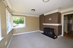 Upstairs Living-Room2